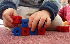 Sweet Spots for Engaging Parents in Family Spaces