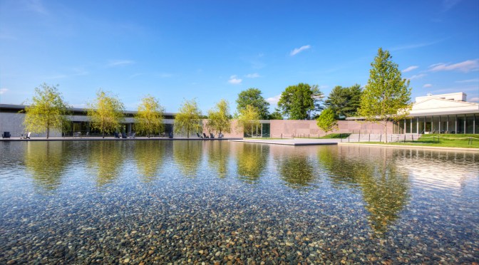 Looking Up, Looking Down: Designing Mobile Interpretation that Engages with Art