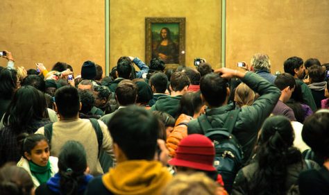 This is what it is like when you're standing looking at the Mona Lisa in the Louvre. Photo by Stephen R Melling, Flickr, CC BY-ND 2.0